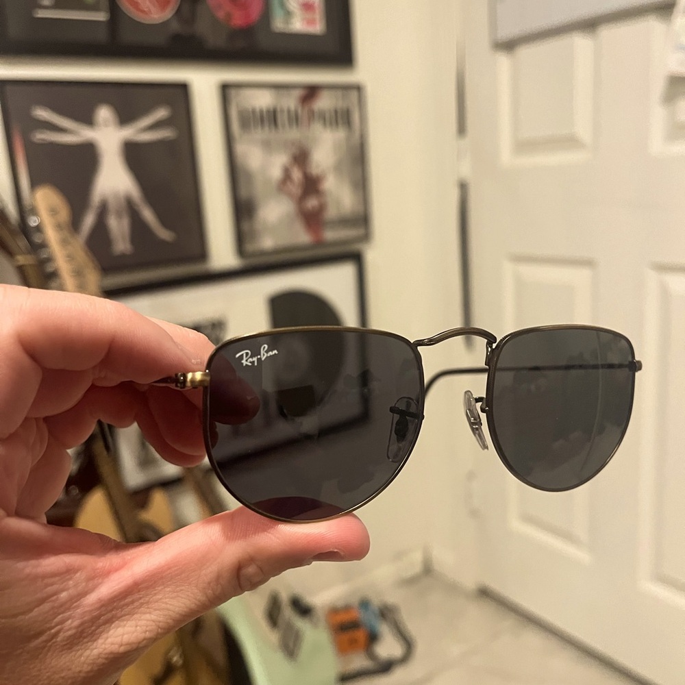 Ray-Ban Elon RB3358
